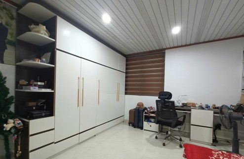 Cần bán căn hộ lô góc chung cư tòa nhà Bình Vượng, Hà Đông , Hà Nội, DT 114m – Tầng trung- 3n2vs - giá 4,450 tỷ